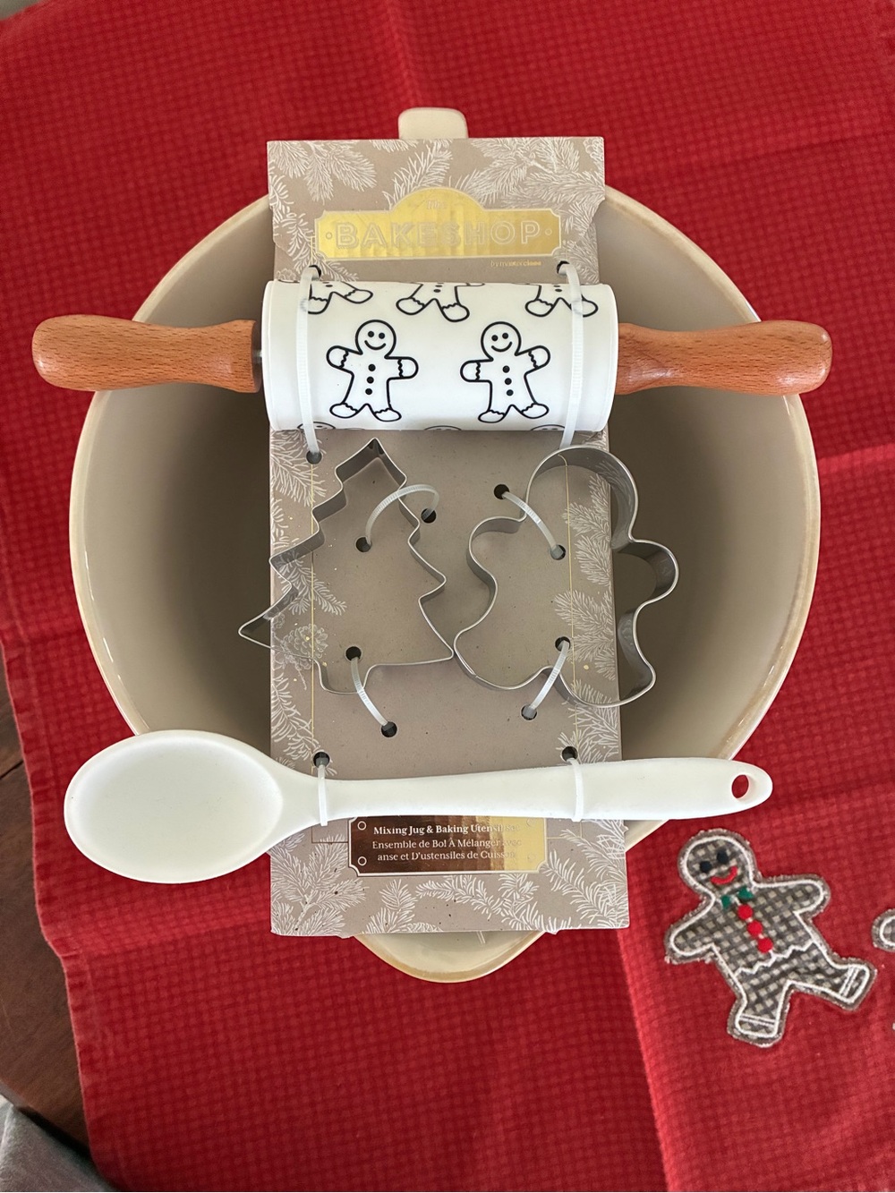 NWT The Bakeshop Gingerbread Mixing Jug & Baking Utensils Batter Bowl Gift Set